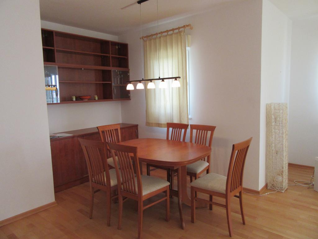 Apartment Linthorst トロギール エクステリア 写真